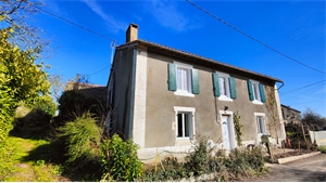 maison-villa à la vente -   86400  SAINT-SAVIOL, surface 143 m2 vente maison-villa - APR715262